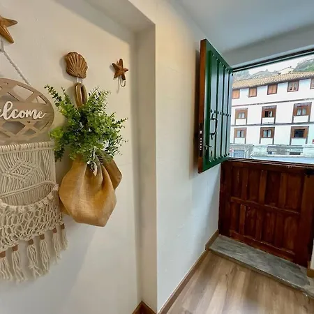 Plaza Marina * Cudillero